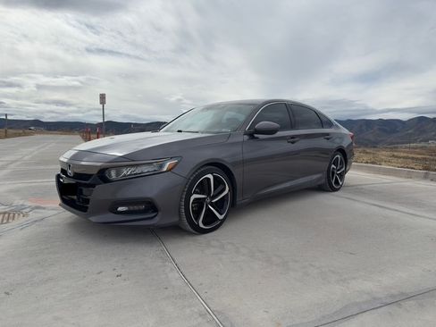 Used 2018 Honda Accord Sport image 24