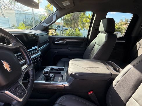 Used 2023 Chevrolet Silverado 1500 LT w/ Safety Package image 26