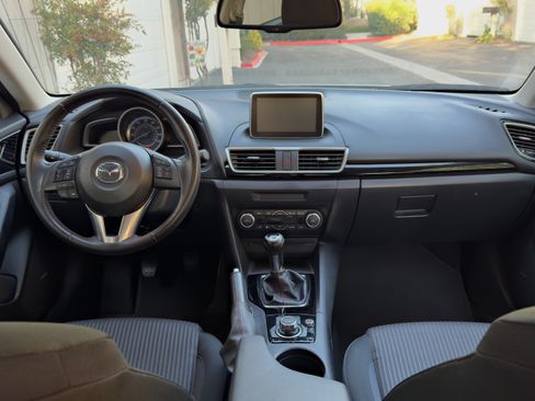 Used 2016 MAZDA MAZDA3 i Touring w/ Popular Equipment Package FWD image 25