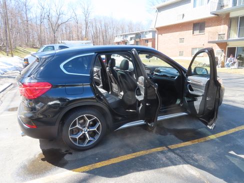 Used 2016 BMW X1 xDrive28i image 9