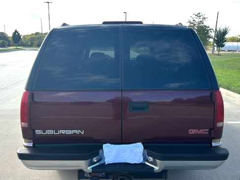 Used 1999 GMC Suburban Sport Utility w/ Marketing Opt Pkg 3 image 25