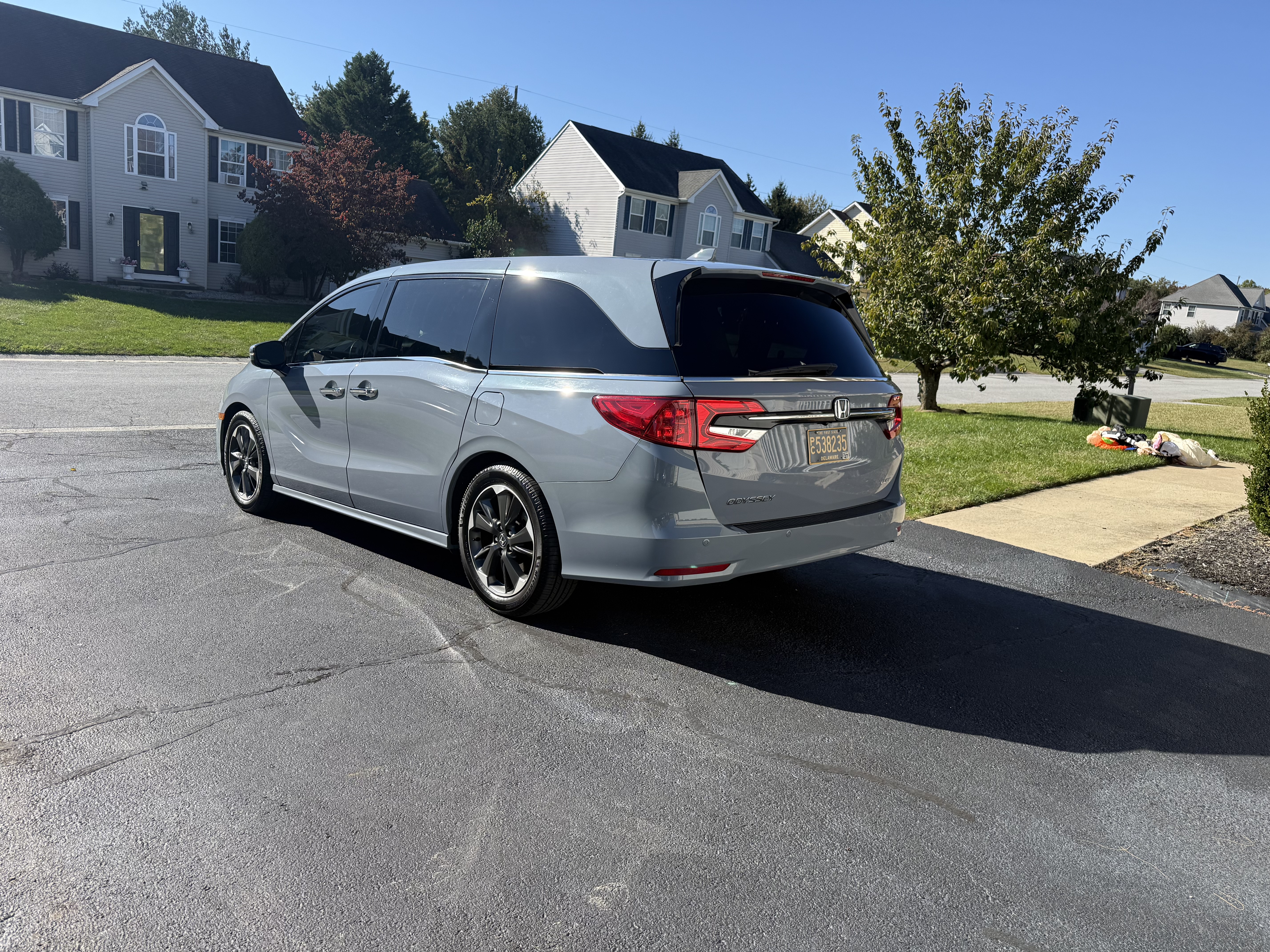 Used 2023 Honda Odyssey Elite image 5