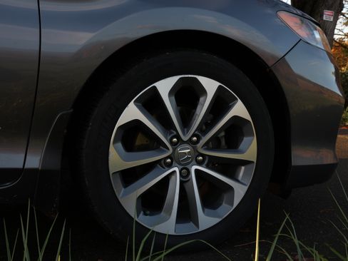 Used 2013 Honda Accord EX-L image 6