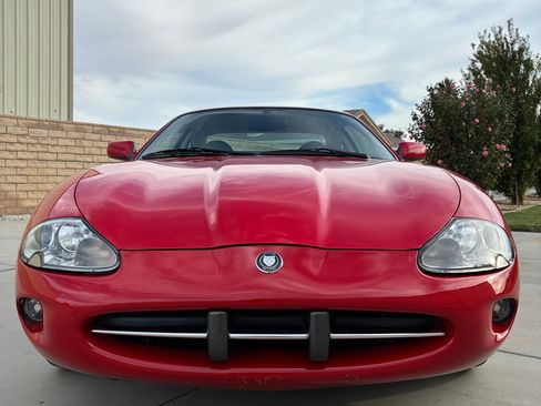 Used 1999 Jaguar XK8 Coupe image 4