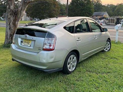 Used 2005 Toyota Prius image 5