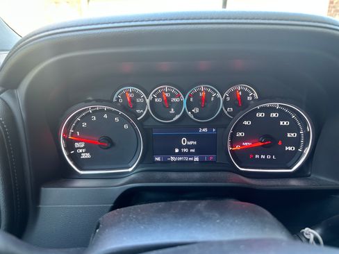 Used 2019 Chevrolet Silverado 1500 LTZ w/ LTZ Convenience Package image 6