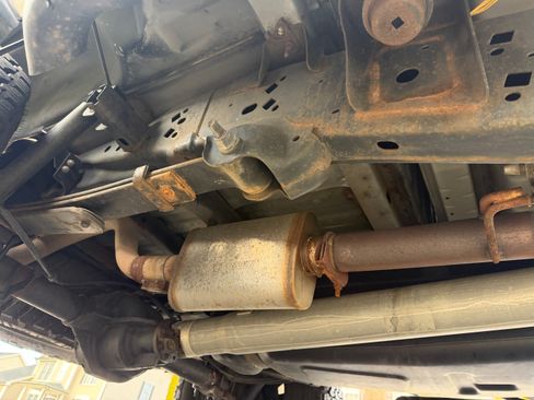 Used 2010 Ford F150 STX AWD/4WD image 8