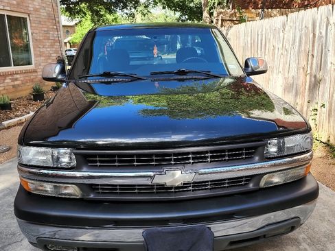 Used 2002 Chevrolet Silverado 1500 LS w/ Electrical Convenience Pkg RWD image 4