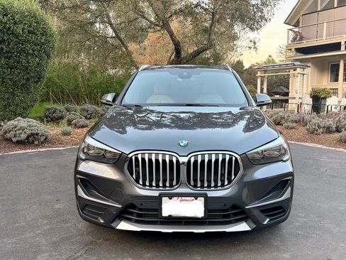Used 2021 BMW X1 xDrive28i w/ Convenience Package image 4