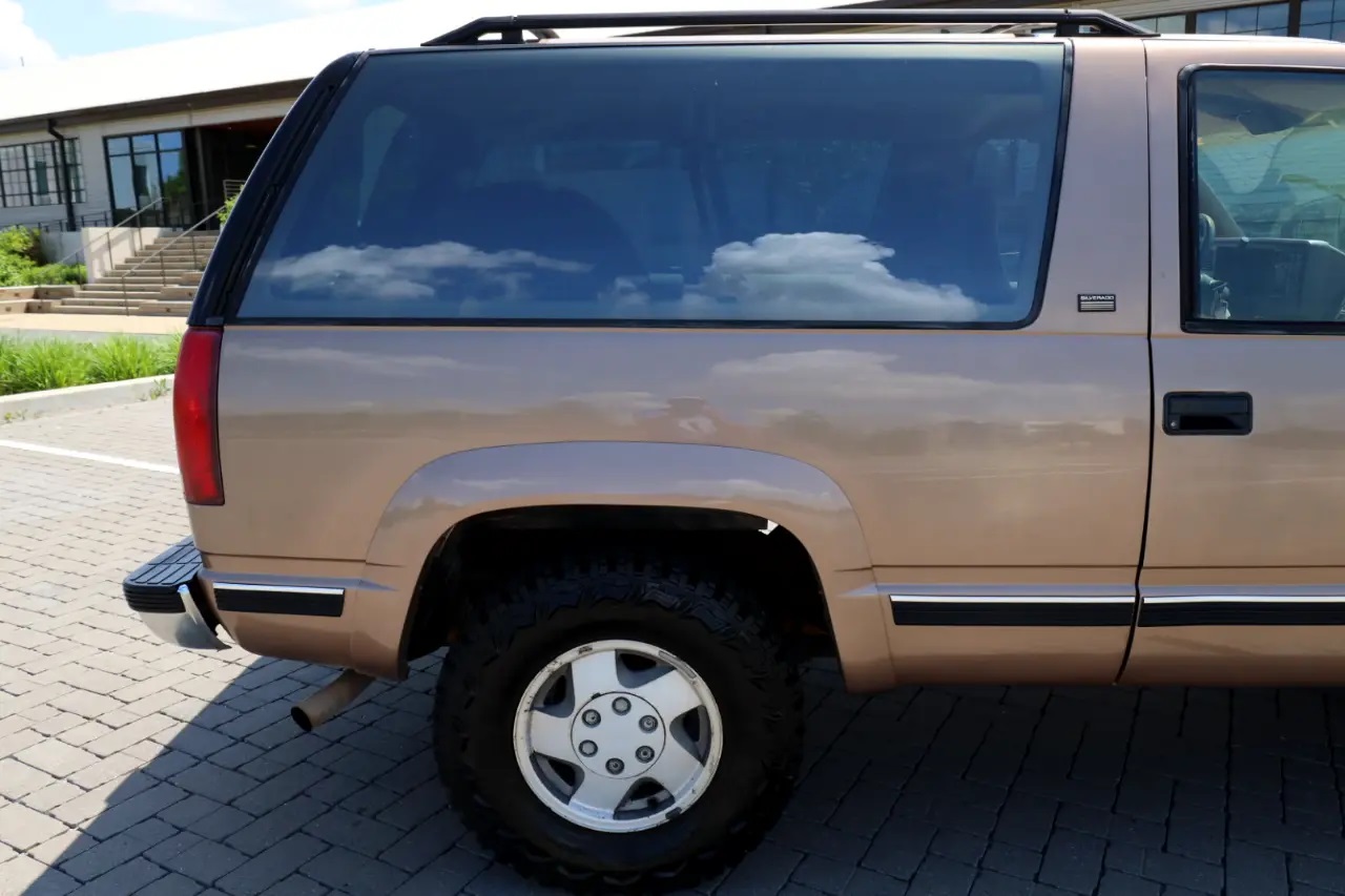 Used 1994 Chevrolet Blazer 4WD image 9