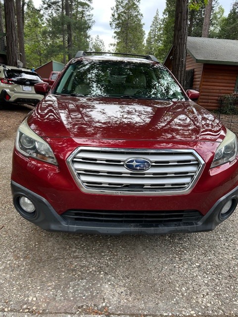 Used 2015 Subaru Outback 2.5i Premium AWD/4WD image 2