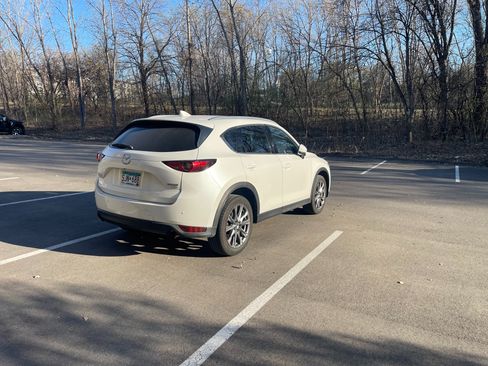 Used 2021 MAZDA CX-5 Signature image 5