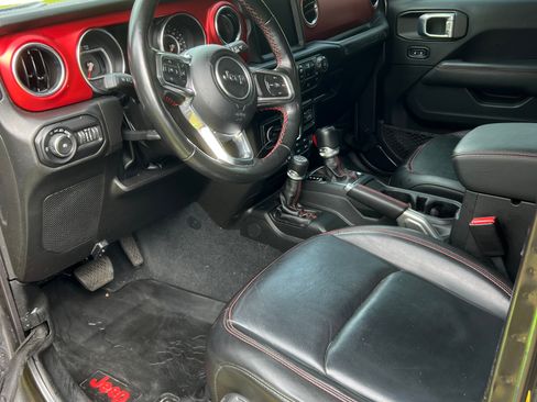 Used 2022 Jeep Wrangler Unlimited Rubicon w/ Steel Bumper Group image 9