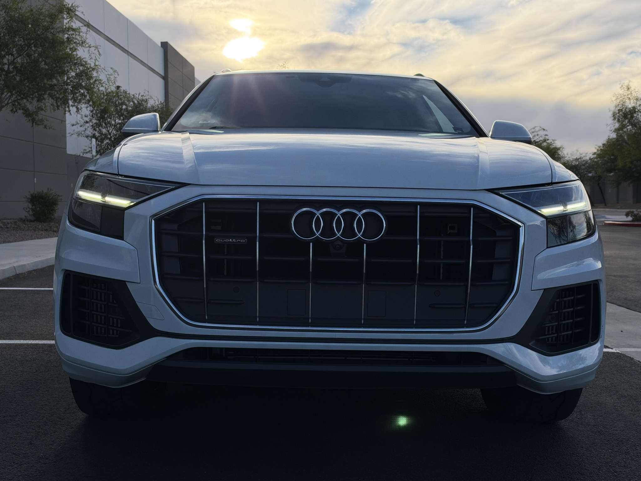 Used 2021 Audi Q8 Premium w/ Convenience Package AWD/4WD image 2