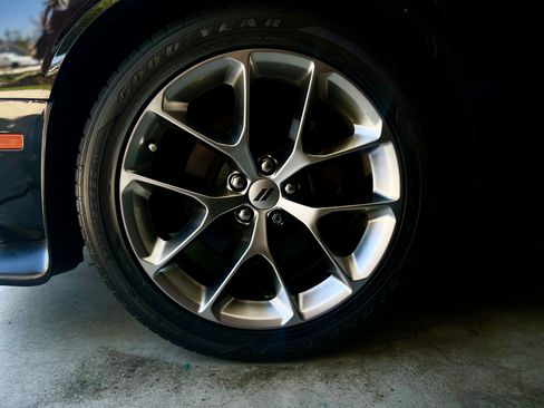 Used 2020 Dodge Challenger GT RWD image 25