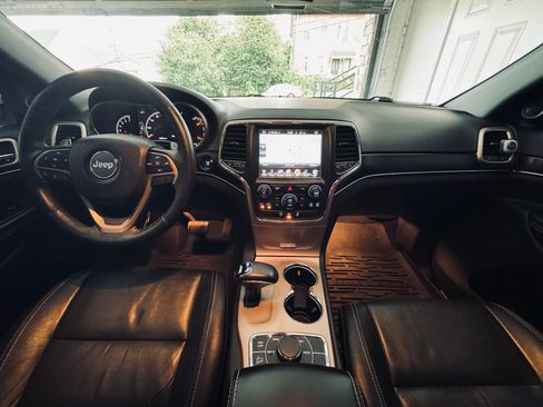 Used 2014 Jeep Grand Cherokee Limited image 13
