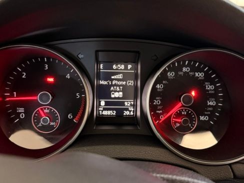 Used 2014 Volkswagen Jetta TDI FWD image 16