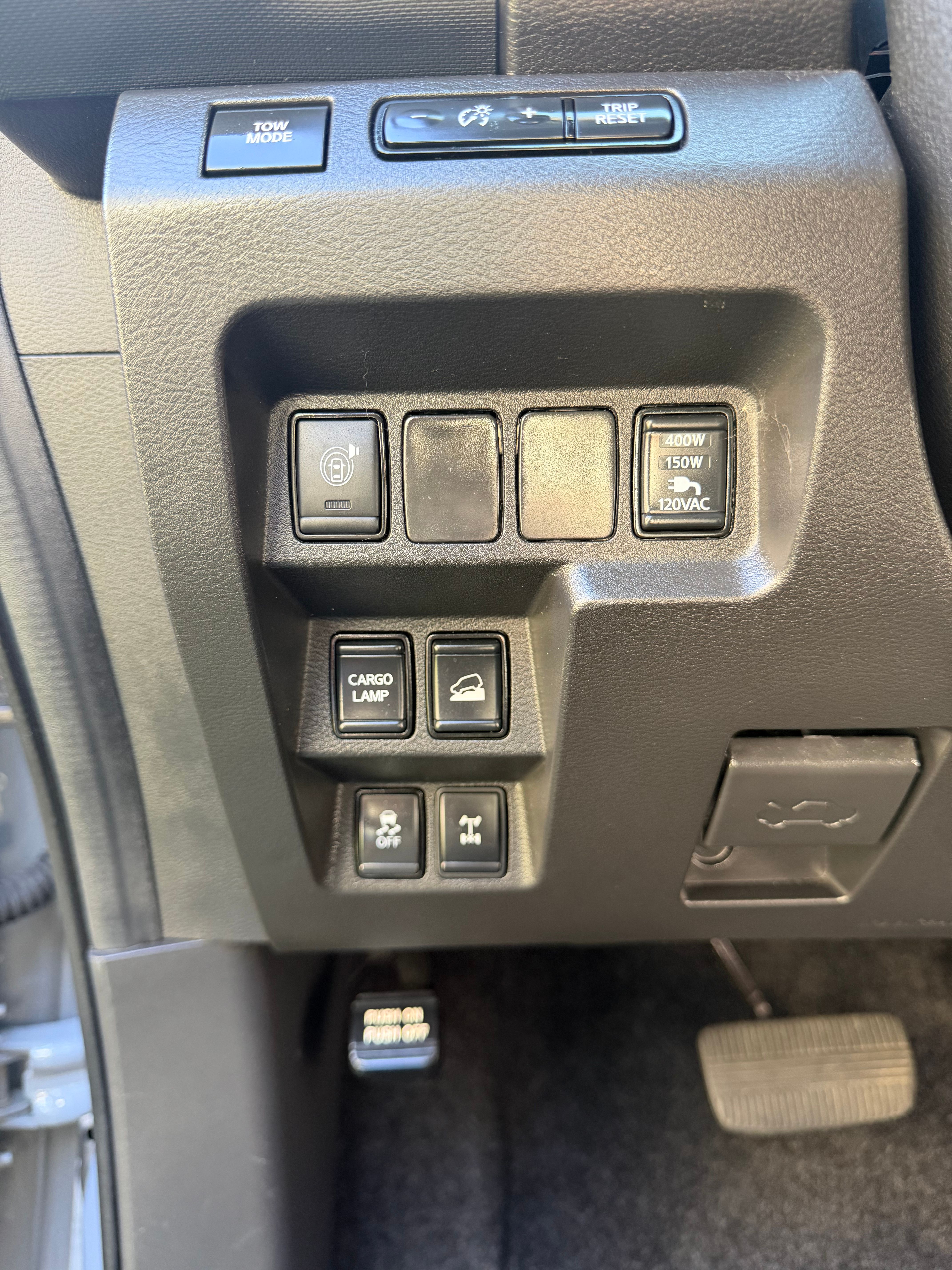 Used 2023 Nissan Frontier PRO-4X w/ Pro-4X Premium Package AWD/4WD image 25