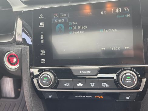 Used 2018 Honda Civic Sport Touring image 15