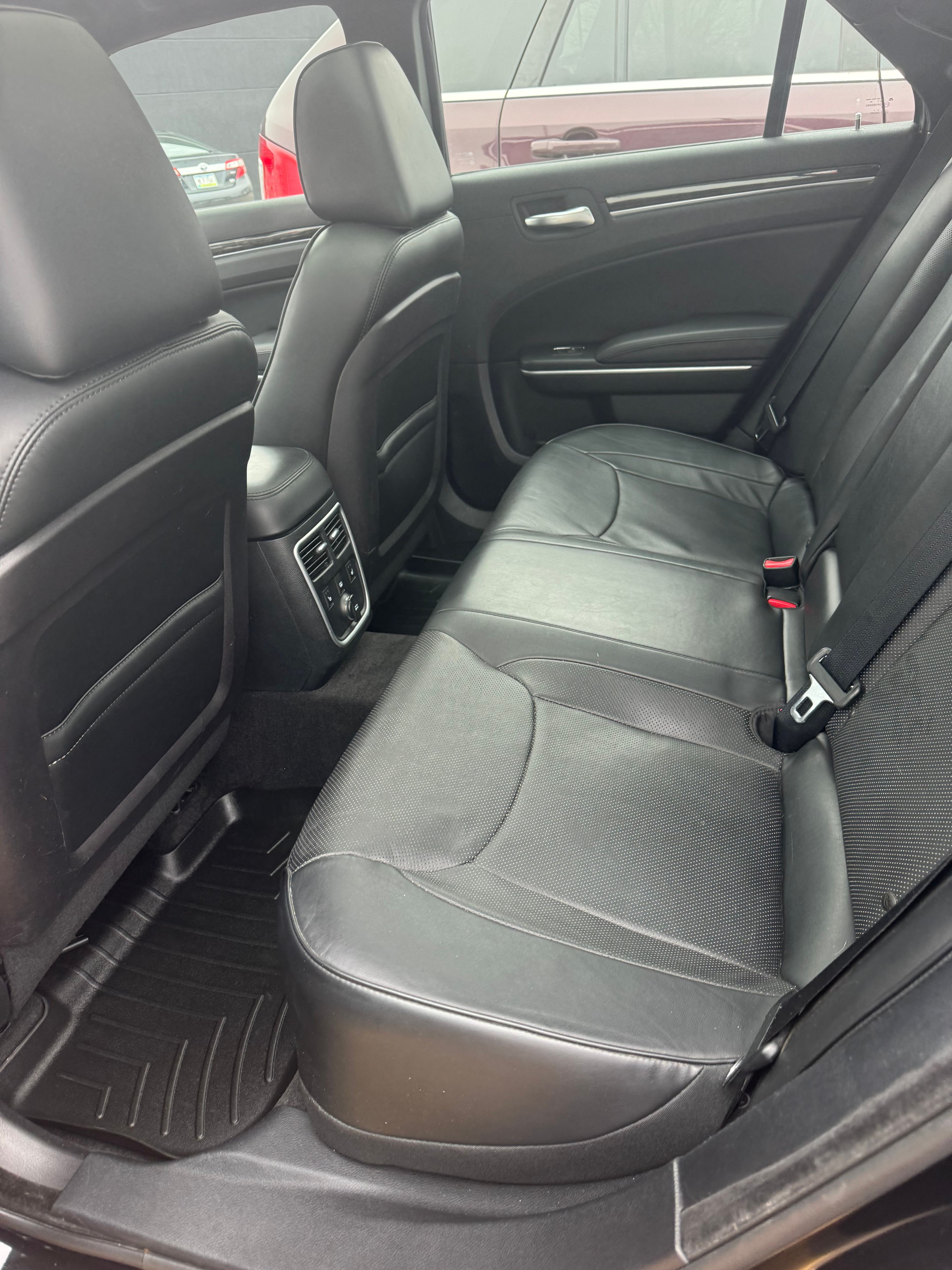 Used 2013 Chrysler 300 C w/ Light Group AWD/4WD image 11