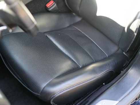 Used 2012 Aston Martin Rapide image 17