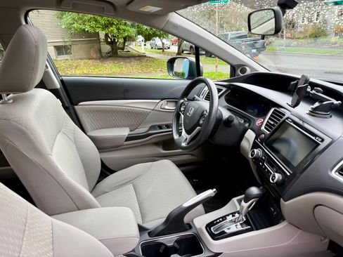 Used 2014 Honda Civic EX image 10