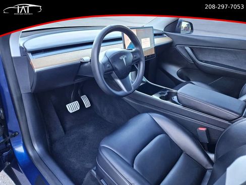 Used 2020 Tesla Model Y Long Range image 16
