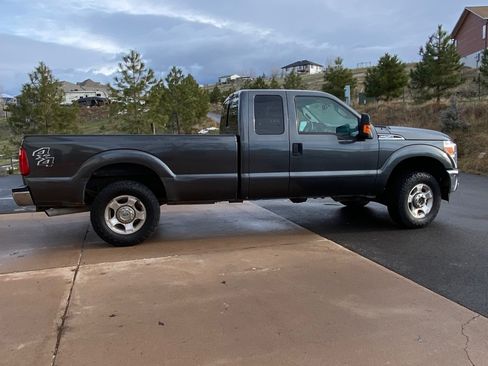 Used 2016 Ford F250 XLT w/ XLT Value Package image 6