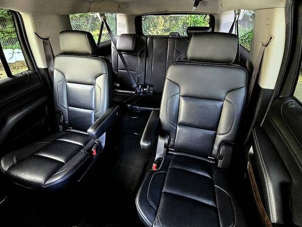 Used 2016 Chevrolet Suburban LT AWD/4WD image 8