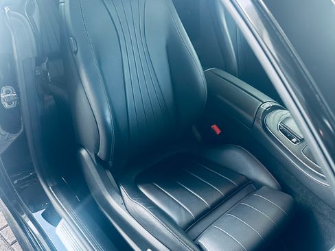 Used 2023 Mercedes-Benz E 450 Coupe image 13