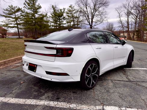Used 2022 Polestar Polestar 2 w/ Performance Package image 4