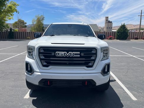 Used 2019 GMC Sierra 1500 AT4 w/ AT4 Premium Package AWD/4WD image 9