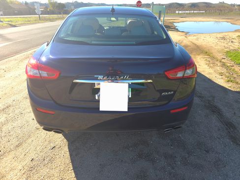 Used 2015 Maserati Ghibli image 8