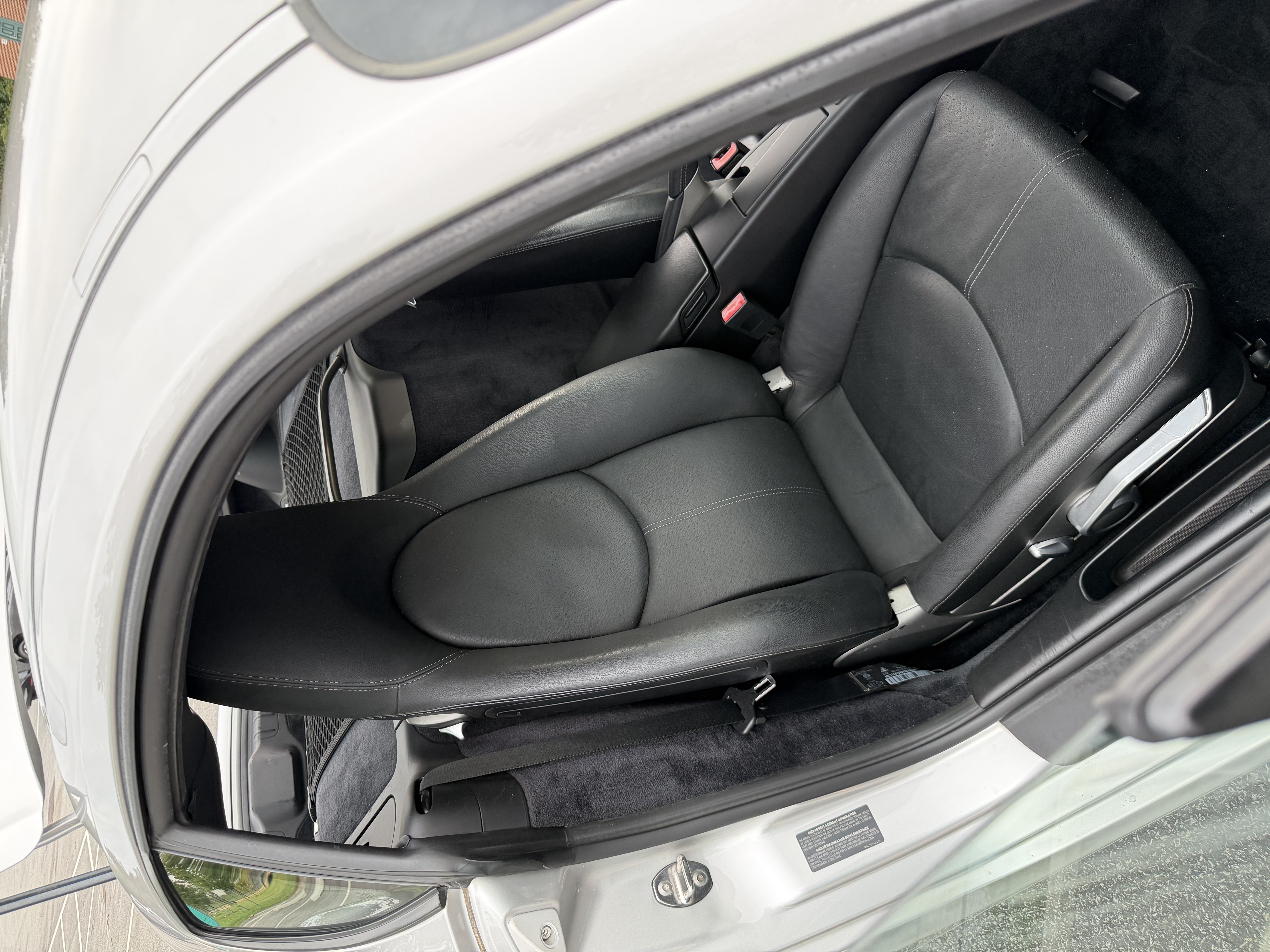 Used 2010 Porsche Cayman RWD image 15