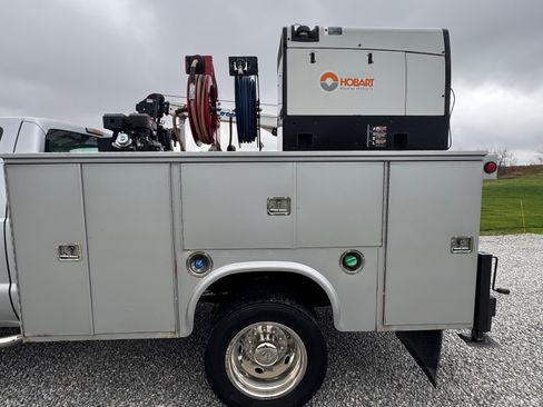 Used 2012 Ford F450 XL w/ Trailer Tow Pkg image 5