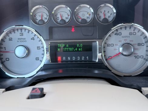 Used 2010 Ford F250 Lariat AWD/4WD image 15