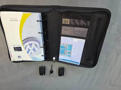 Used 2003 Volkswagen Eurovan MV image 29