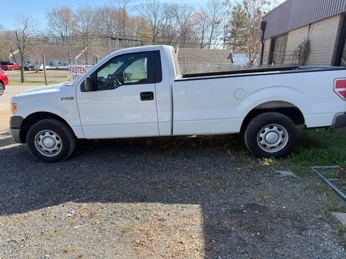 Used 2013 Ford F150 XL w/ XL Plus Pkg image 2