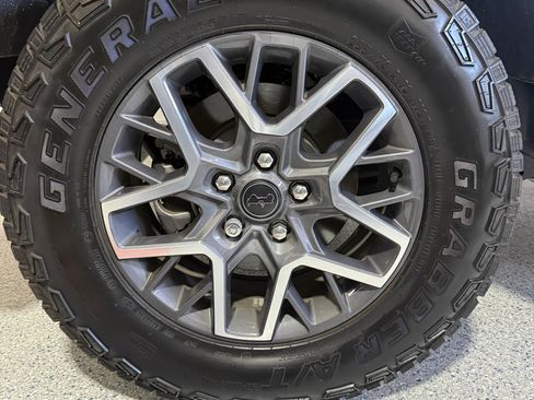 Used 2024 Jeep Wrangler Unlimited Sahara w/ Technology Group image 21