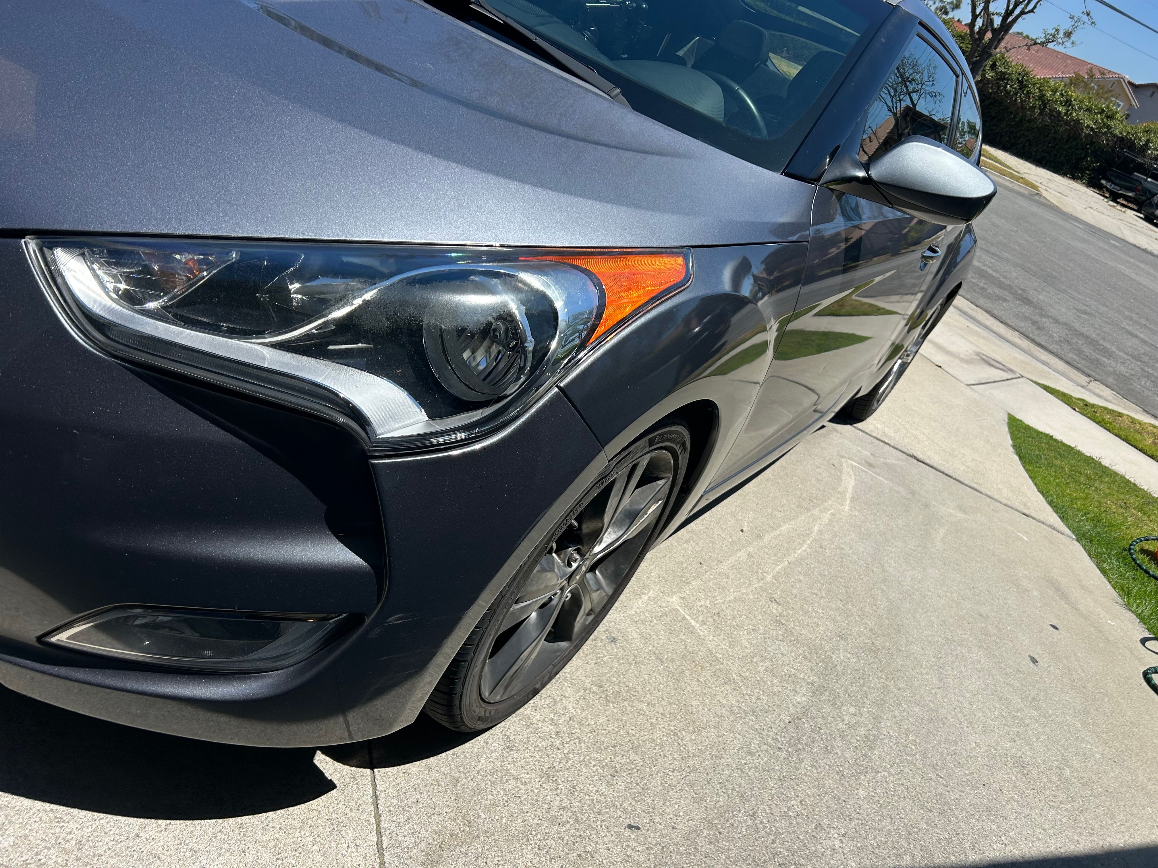 Used 2017 Hyundai Veloster Value Edition FWD image 10