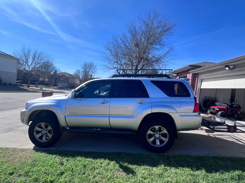 Used 2008 Toyota 4Runner Sport image 1