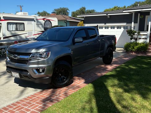 Used 2018 Chevrolet Colorado LT w/ LT Convenience Package image 1