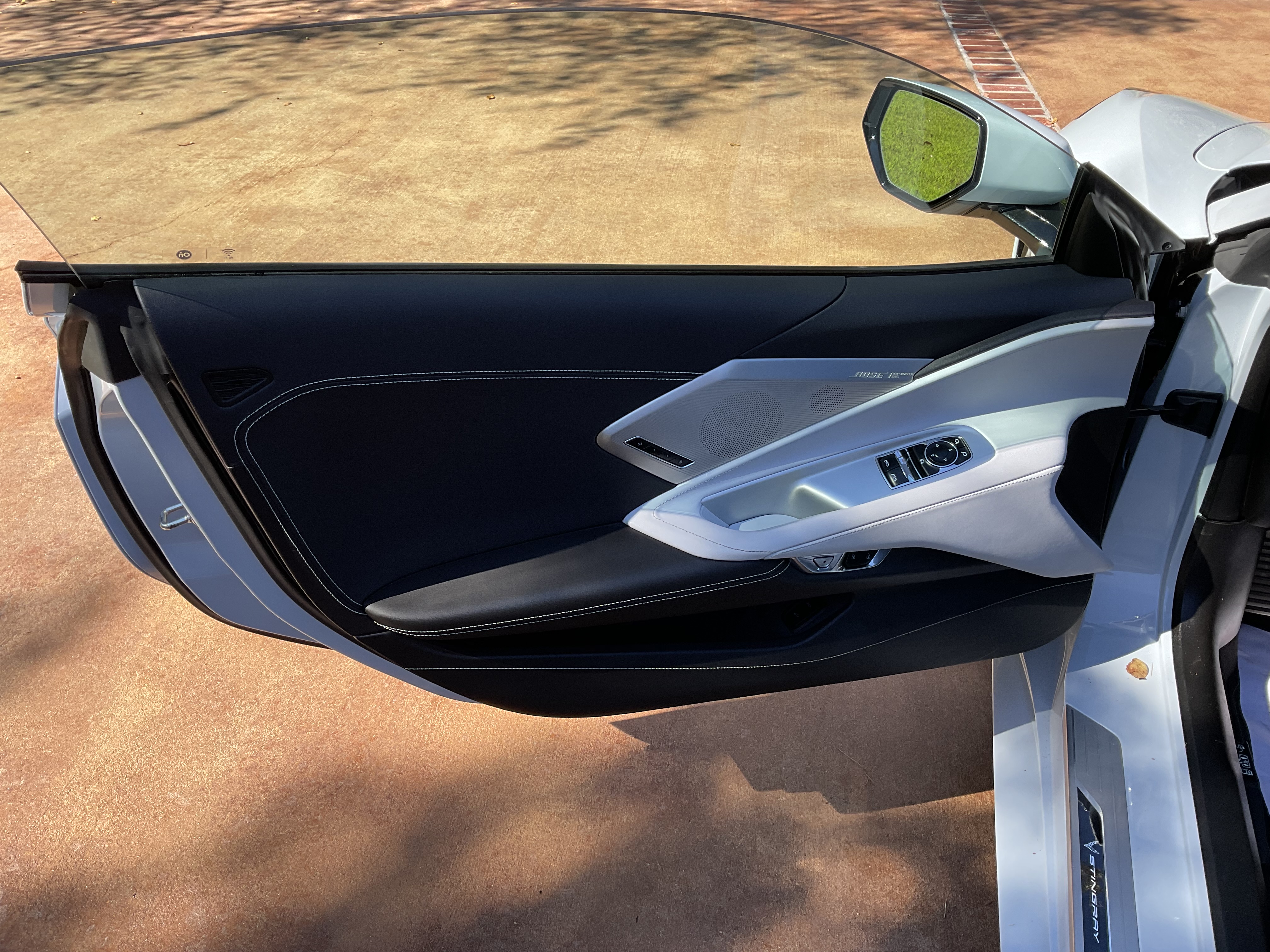 Used 2023 Chevrolet Corvette Stingray Preferred Cpe w/ Z51 Performance Package RWD image 14