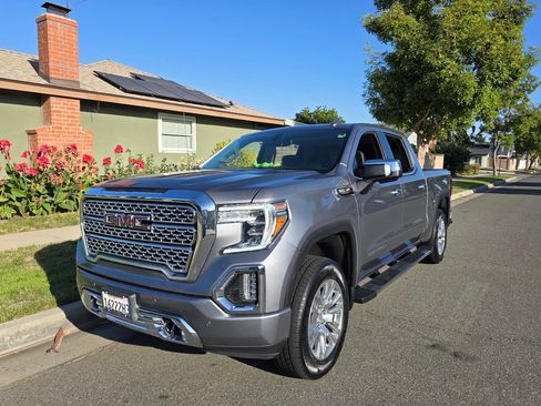 Used 2021 GMC Sierra 1500 Denali AWD/4WD image 1
