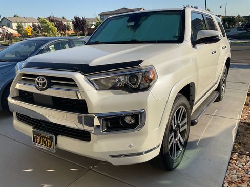 Used 2022 Toyota 4Runner Limited AWD/4WD image 12