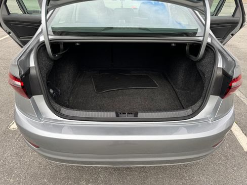 Used 2020 Volkswagen Jetta S w/ Driver Assistance Package image 13