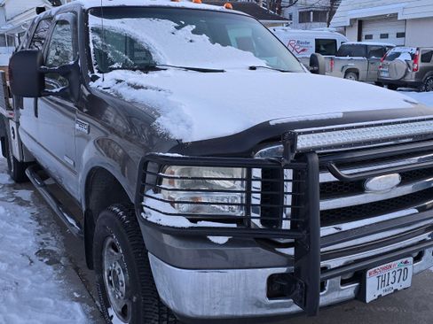Used 2006 Ford F250 XLT image 1