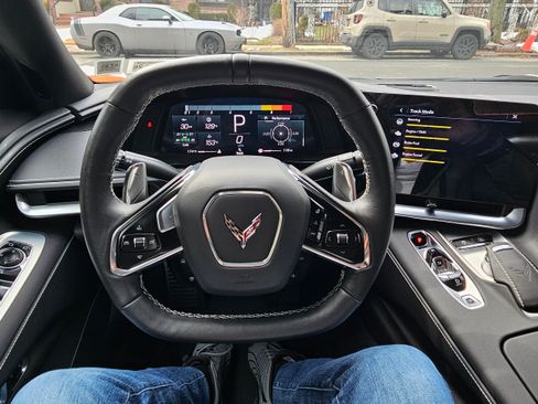 Used 2023 Chevrolet Corvette Stingray Preferred Conv w/ Z51 Performance Package image 13