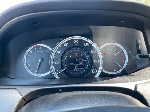 Used 2014 Honda Accord LX image 8