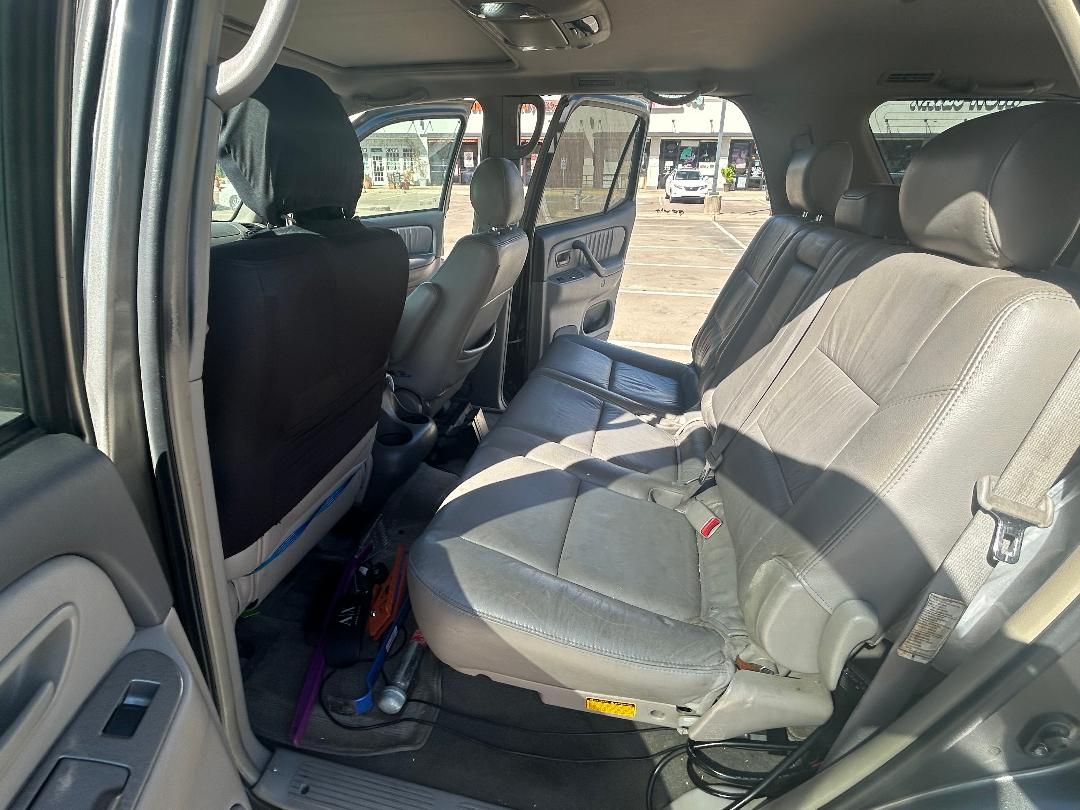 Used 2007 Toyota Sequoia Limited AWD/4WD image 30